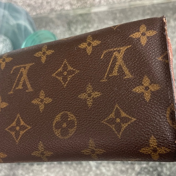 LV Monogram Trifold wallet - Picture 2 of 10
